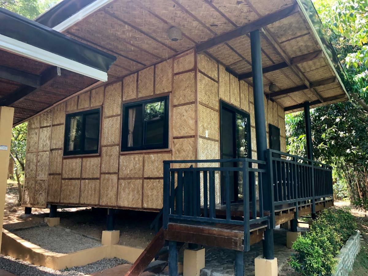 Native House With Beautiful Pool Villa Bagac Exterior photo